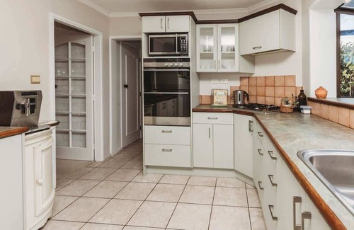 Bell Block House | Family Fun Home with Heated Pool