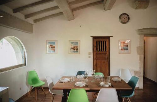 Gignac House | Family Home With Pool Near Lake Salagou