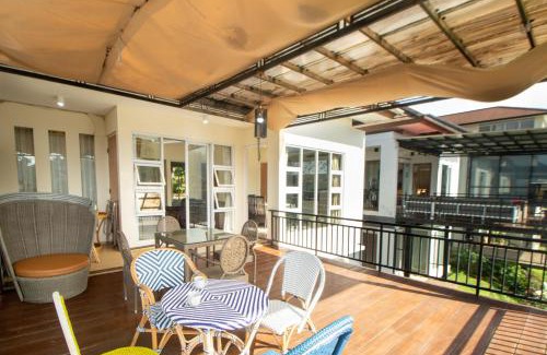 Bandung Villa | Family Only Villa with City View - De Reiz Spring Hills Syariah 4BR
