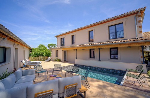 Ares Villa | Family villa for 16 with pool and spa 50m from the beach