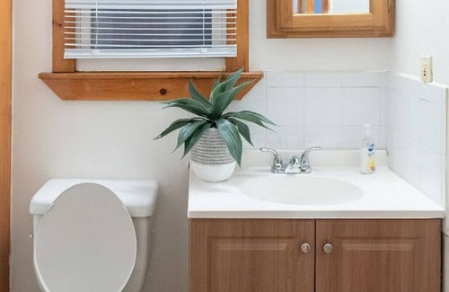Roxbury Apartment | Fancy Stay - 14 Devon Street, Boston MA, 02121 -NO PETS UNITS