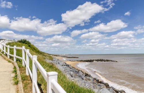 Hopton on Sea Other | Fantastic Caravan With Decking At Haven Hopton Holiday Park Ref 80069G