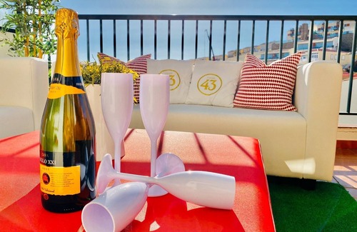 Patalavaca Villa | Fantastic Holiday Villa,Private Swimming Pool,Hot Tub Jacuzzi,BBQ,WIFI,Sleeps x8