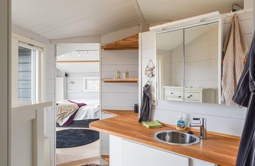 Kode House | Fantastic location with panoramic views of a nature reserve.