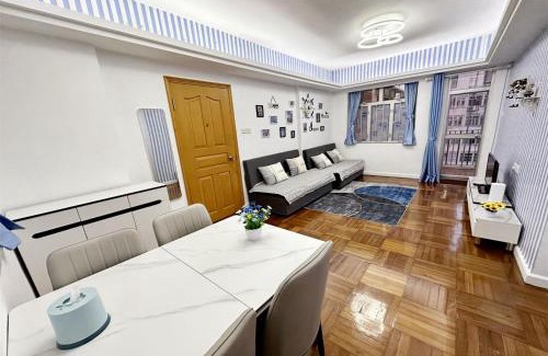 Yau Tsim Mong Apartment | Fantastic Queen beds, 4Rms beside MTR grand 14ppls 2 bathrm