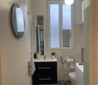 La Villette Apartment | Fastrentbnb Appartement complet Paris Crimee