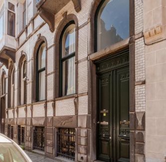 Sint-Gillis Apartment | Felix Delhasse