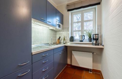 Kreptitz Apartment | Feriendorf Rugana - Komfort Ferienwohnung mit 2 Schlafzimmern und Terrasse A25