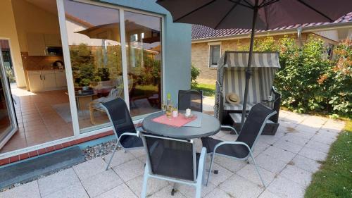 Pelzerhaken House | Feriendorf Südstrand Haus 03