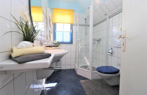 Dierhagen Strand House | Ferienhäuser Uns Lütt Hus