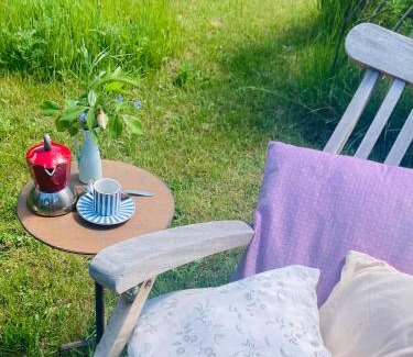 Molschow Apartment | Ferienhaus am Wasser im Grünen