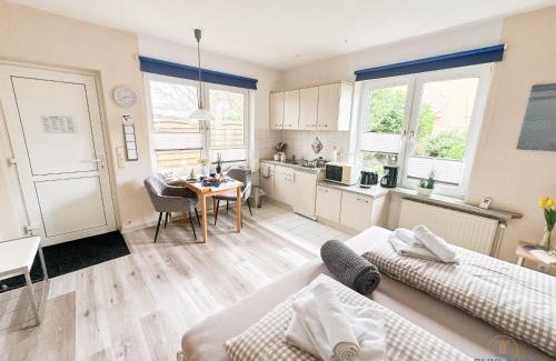 Doese Apartment | Ferienhaus Bungalow nahe Kurpark Döse