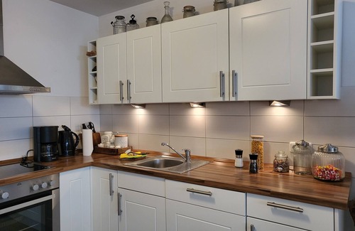 St. Peter-Ording House | Ferienhaus DHH Dat Johannsen Hus