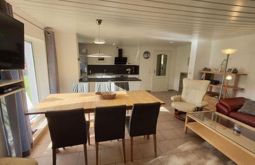 Neu Mukran Apartment | Ferienhaus Erlengrund