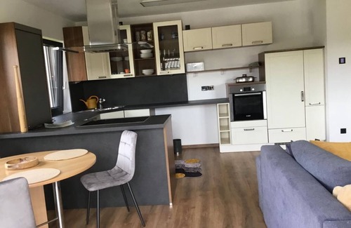 Freinberg Apartment | Ferienhaus Herre - Ferienhaus, Dusche und Bad, WC, Erdgeschoß/parterr