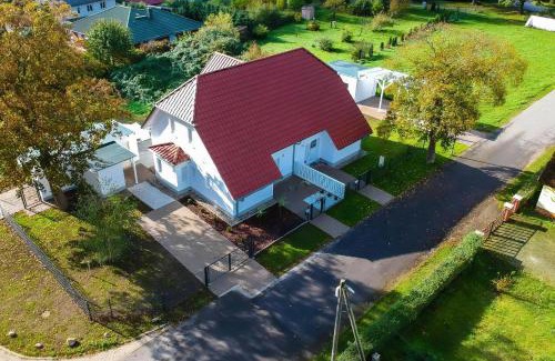 Luetow House | Ferienhaus Klara - Achterwasser-Findling