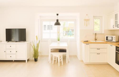 Luetow House | Ferienhaus Klara - Achterwasser-Findling