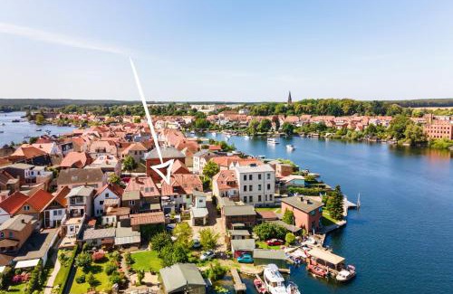 Muritz House | Ferienhaus Wasserblick in der Inselstadt Malchow