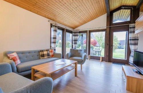 Immenstaad am Bodensee House | Ferienwohnpark Immenstaad am Bodensee Satteldachhaus Typ 10 SDS 125
