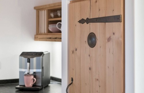 Petting Apartment | Ferienwohnung 6 - Pferdekoppel