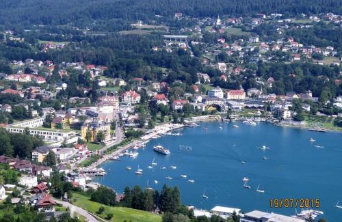 Augsdorf Apartment | Ferienwohnungen Irmgard Olipitz