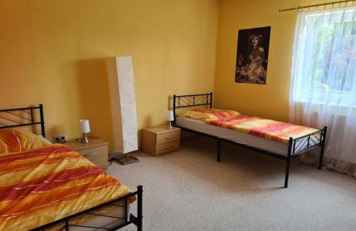 Karsdorf Apartment | Ferienwohnung Bühler