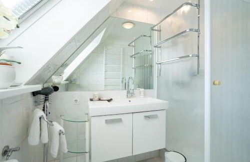 Timmendorfer Strand Apartment | Ferienwohnung Goldene Perle