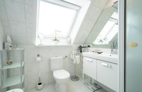 Timmendorfer Strand Apartment | Ferienwohnung Goldene Perle