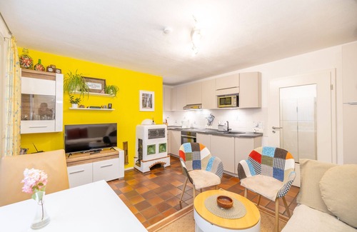 Pfaffing Apartment | Ferienwohnung Edelweiß, für 3 Personen, 40 qm, Terrasse