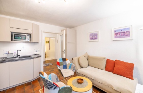 Pfaffing Apartment | Ferienwohnung Edelweiß, für 3 Personen, 40 qm, Terrasse
