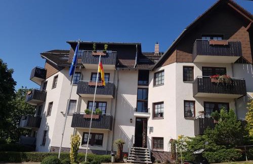 Bad Sachsa Apartment | Ferienwohnung Gipfelglück mit Fernblick und Strandkorb