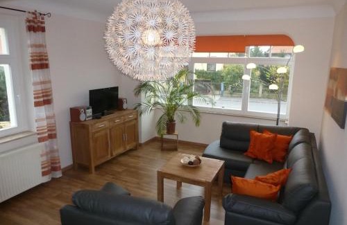 Briesnitz House | Ferienwohnung Hohaus Dresden