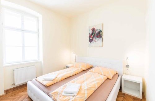 Sankt Polten Apartment | Ferienwohnung Klangturm im Zentrum