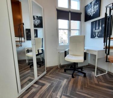 Langenberg Apartment | Ferienwohnung Langenberg Altstadt WiFi Netflix