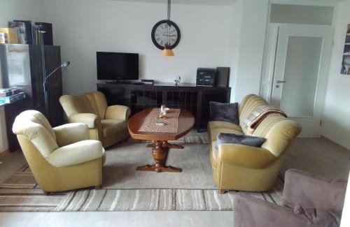 Gedern Apartment | Ferienwohnung Menzel
