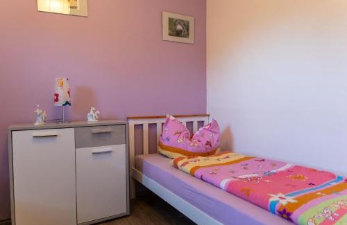 Weissenstadt Apartment | Ferienwohnung Mit Zwei Schlafzimmern Und Balkon