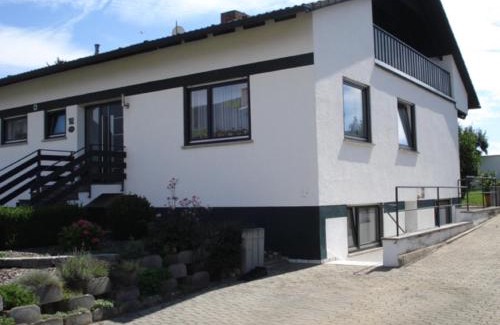 Zeilitzheim Apartment | Ferienwohnung Tröppner