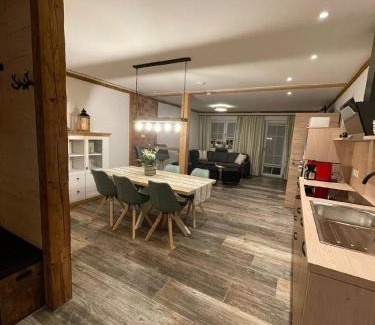 Arnbruck Apartment | Ferienwohung Zirbe