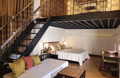 Coron Hotel | Fernvale Leisure Club and Resort