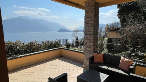 Menaggio Apartment | Few steps to the heart of Menaggio, swimming pool, breathtaking view