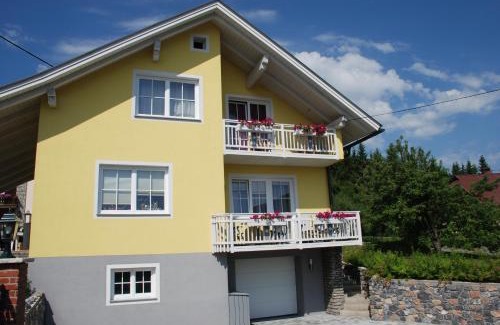 Tropolach Apartment | FeWo Burgstaller