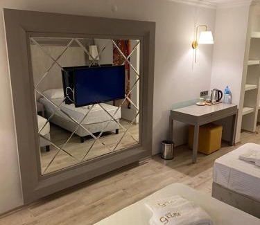 Marmaris City Center Hotel | FİFTY5 SUİTE HOTEL