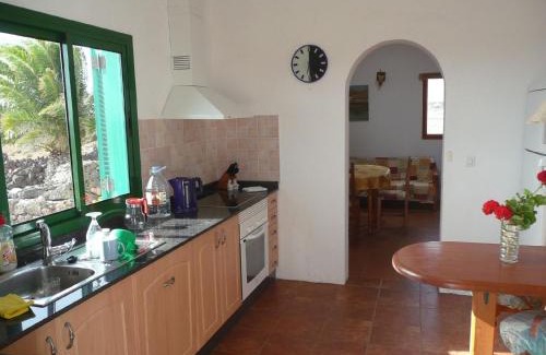 Yaiza House | Finca mit Pool und herrlichem Meerblick
