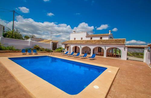 Fustera Villa | Finca Pere - panoramic hillside holiday house in Benissa