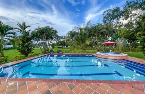 Villavicencio Cabin | Finca Turística Villa Natasha - Casa Campestre y Cabañas Villavicencio