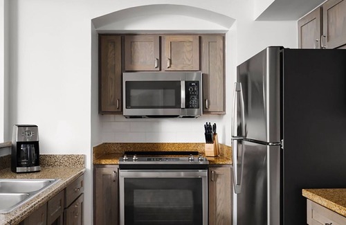 Palm Beach Shores Resort | 𝐅𝐢𝐧𝐝𝐢𝐧𝐠 𝐌𝐞𝐢𝐥𝐢 Beachfront Ocean Pointe Resort Oasis+Amenities, 3BR