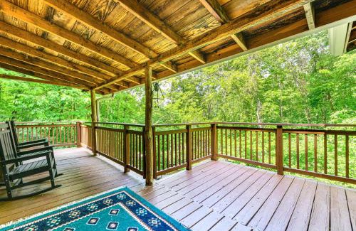 Cataloochee Ranch House | Fire Pit and Views! Blue Ridge Mtns Family Cabin