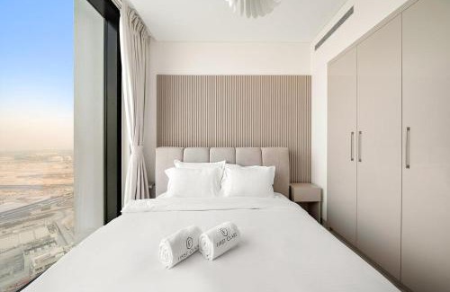 Nad Al Sheba Apartment | FIRST CLASS 3BR Sobha Skyline Luxury
