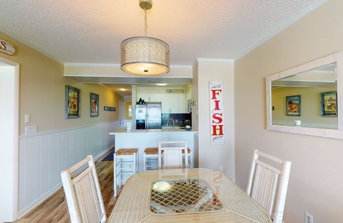 Atlantic Beach Condo | First-Floor, Oceanfront Condo with a Beach View, WiFi, W/D & Shared Pool