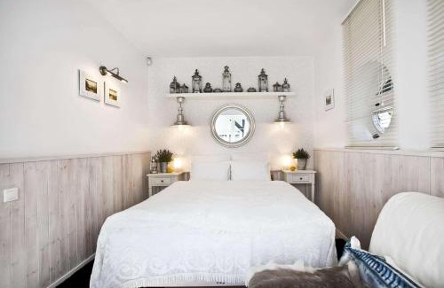 Karlikowo Apartment | Fisher House